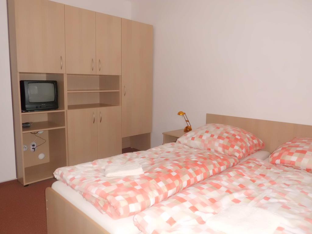 Penzion U Skřítků Horní Bečva Esterno foto